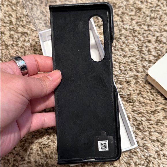 2 Phone Cases for the Samsung Galaxy Z Fold3 - Picture 10 of 10